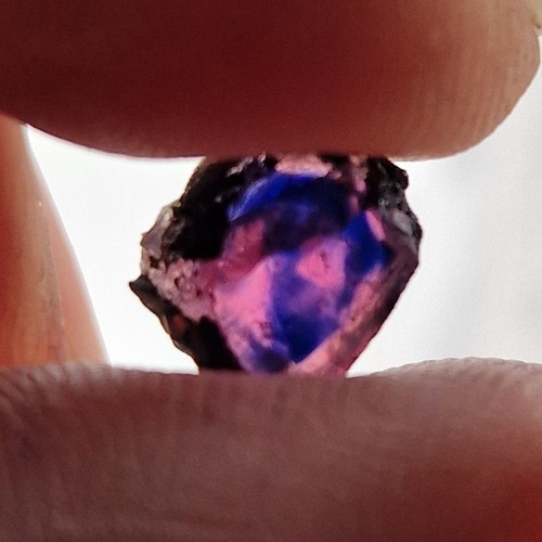 Bicolor saphir 37ct - bicolor, 2,37ct