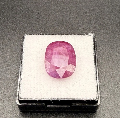Natural ruby - 9.90,